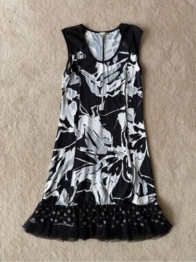 Dolcezza Gray & Black & White Abstract Print Dress